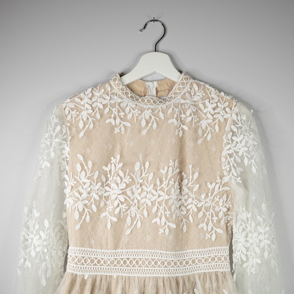 Ivy City Co Sicily White Lace Dress with Champagne Lining Size small bridal wed - Picture 5 of 12